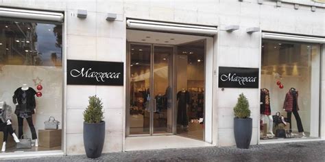 mazzocca cosenza burberry|Moda Donna Mazzocca.